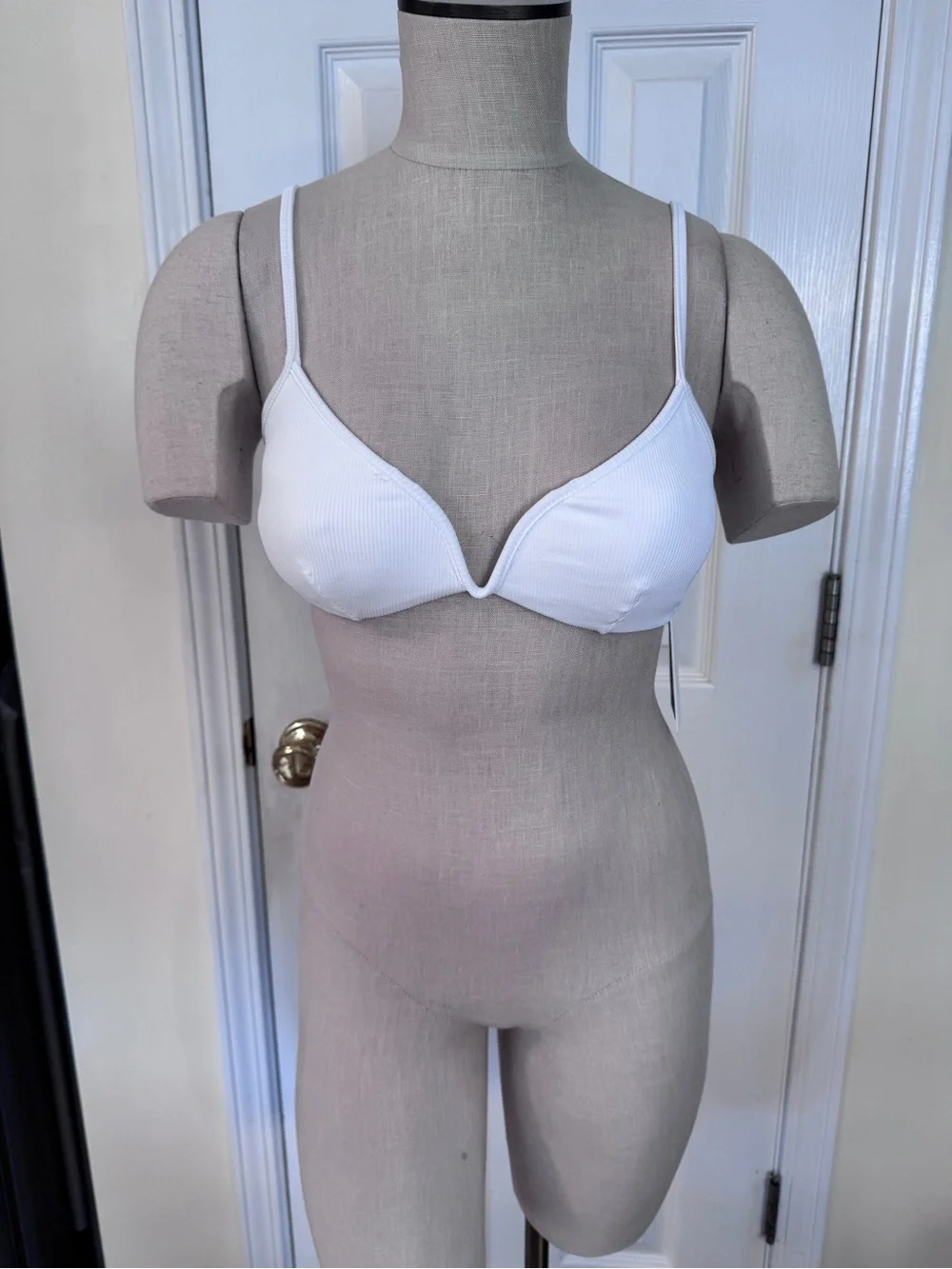 L*Space Helena Bikini Top White Ribbed U-Wire Swim Top M NWT $99